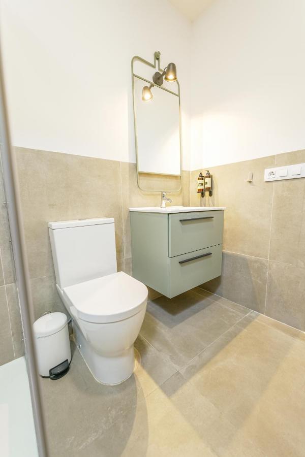 Moott Homes Suites Casa De Los Leones Apto 1 Almería Eksteriør bilde